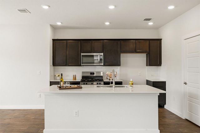 14317 Cantarra DR, Pflugerville, TX 78660