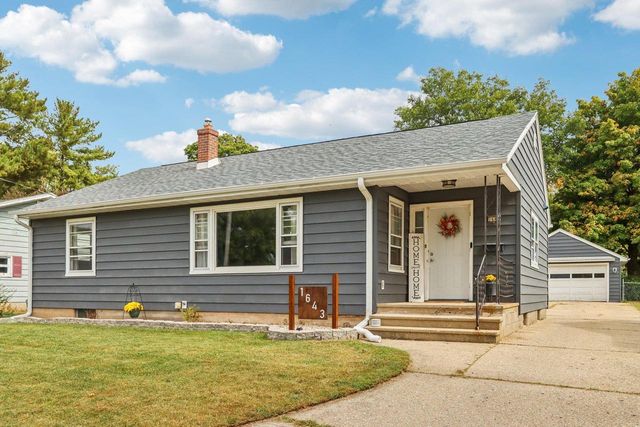 1643 Moore Street, Beloit, WI 53511