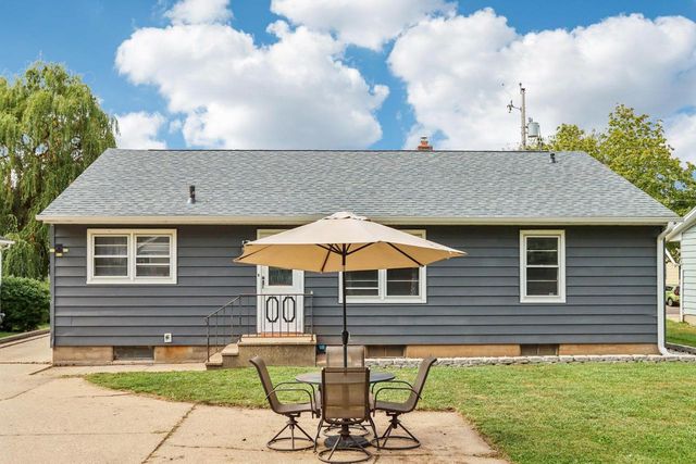 1643 Moore Street, Beloit, WI 53511