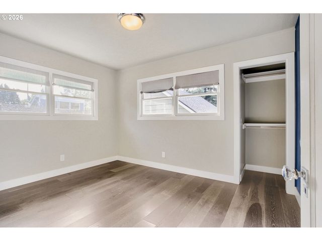 4201 Se HAROLD St, Portland, OR 97206