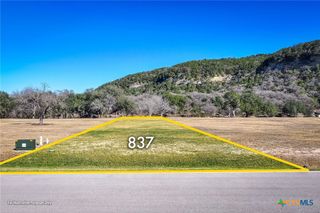 837 Bingham Lane, New Braunfels, TX 78132