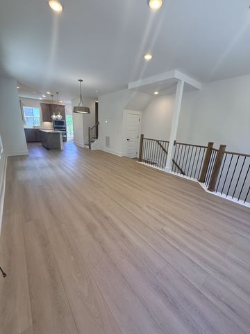 518 City Scape, Nashville, TN 37218