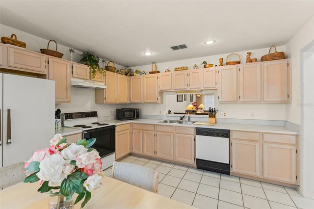 925 BERESFORD WAY, Lake Mary, FL 32746