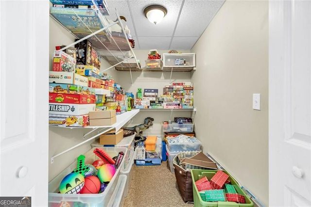 6043 Fords Lake Court NW, Acworth, GA 30101