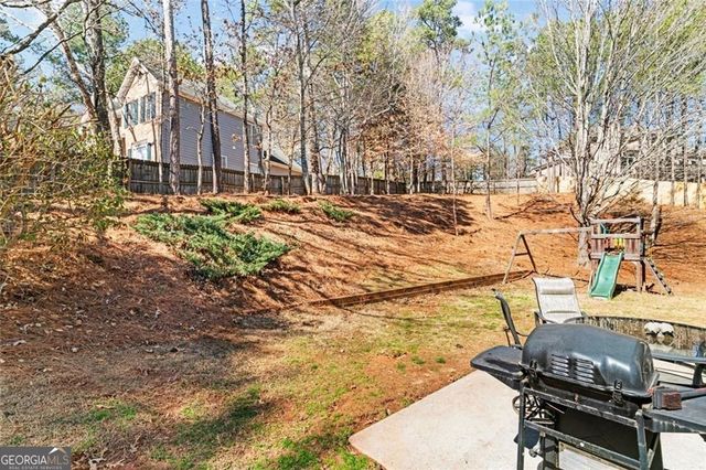 6043 Fords Lake Court NW, Acworth, GA 30101