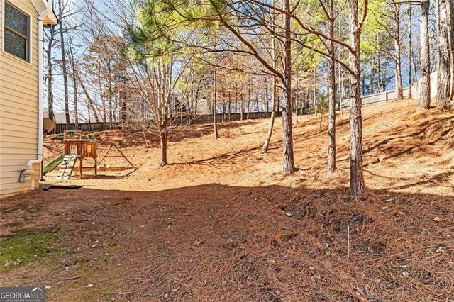 6043 Fords Lake Court NW, Acworth, GA 30101