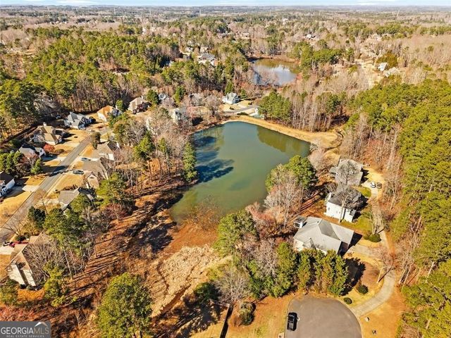 6043 Fords Lake Court NW, Acworth, GA 30101