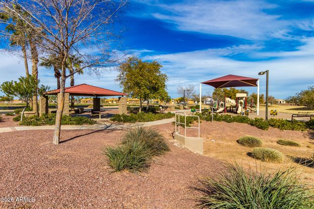 206 W BLUE LAGOON Drive, Casa Grande, AZ 85122