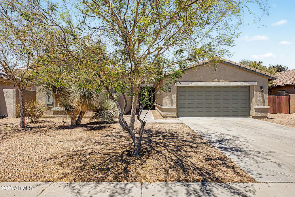 206 W BLUE LAGOON Drive, Casa Grande, AZ 85122