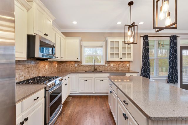 959 Little Sorrel Road 512, Hixson, TN 37343