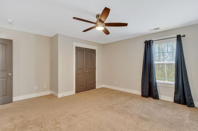 959 Little Sorrel Road 512, Hixson, TN 37343