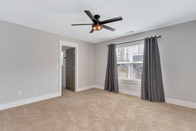 959 Little Sorrel Road 512, Hixson, TN 37343