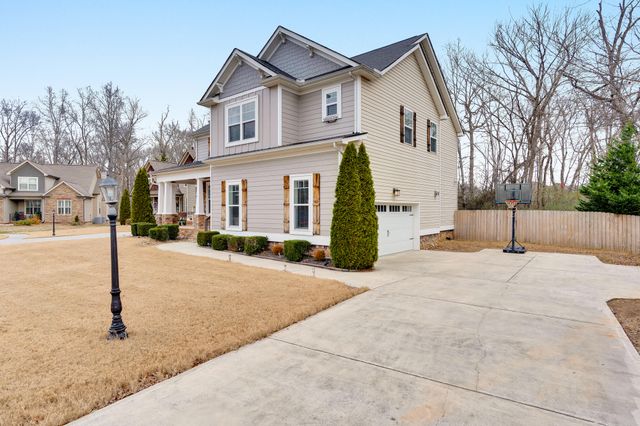 959 Little Sorrel Road 512, Hixson, TN 37343