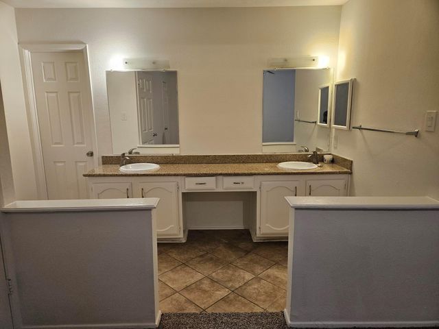 535 Jeff Davis Drive, Richmond, TX 77469