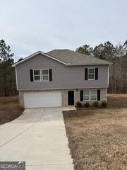 285 Pebble Ridge Drive, Covington, GA 30014