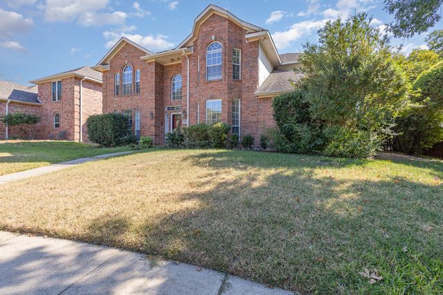 2514 Fallview Lane, Carrollton, TX 75007