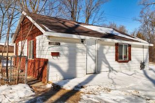 1205 N Kinney Avenue, Pleasant, MI 48858