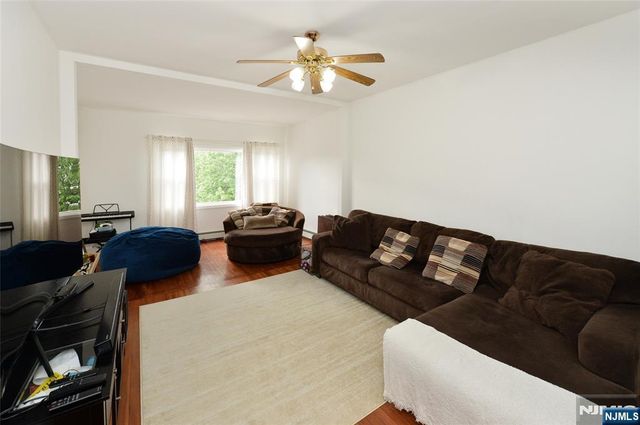 6 May Street, Wallington, NJ 07057