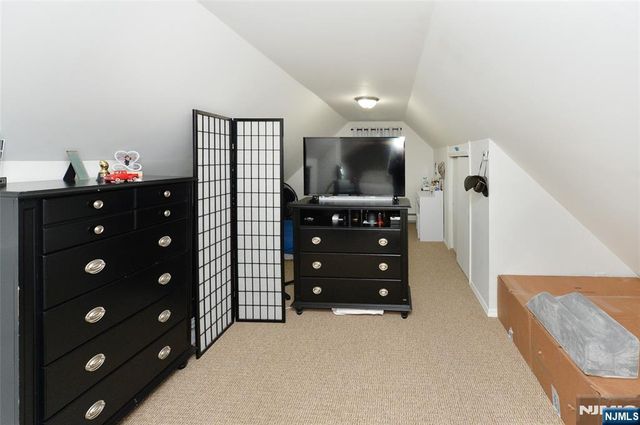 6 May Street, Wallington, NJ 07057