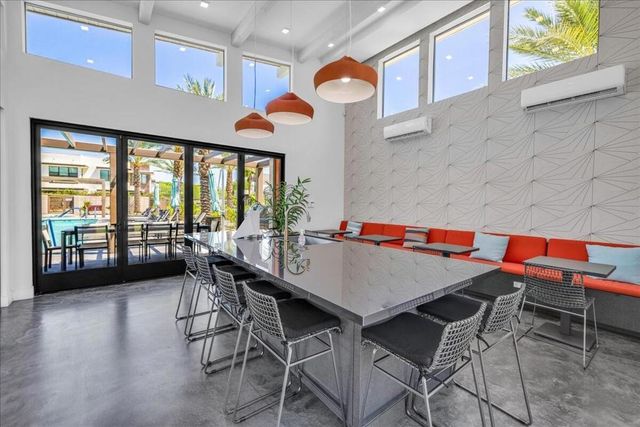 141 Blue Moon Drive, Palm Springs, CA 92262