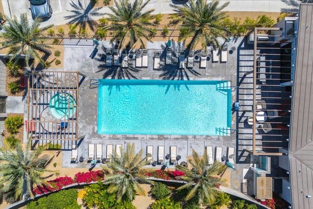 141 Blue Moon Drive, Palm Springs, CA 92262