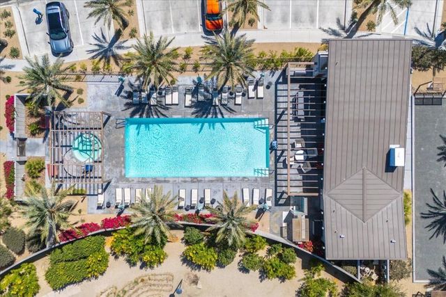 141 Blue Moon Drive, Palm Springs, CA 92262