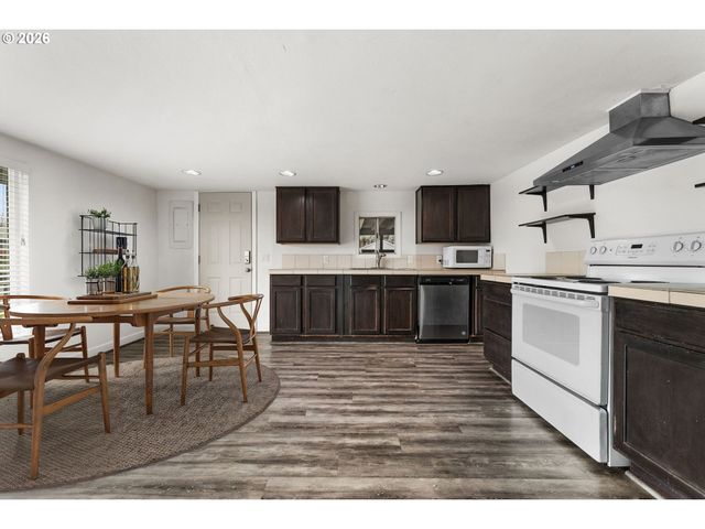 10112 Ne 67TH St, Vancouver, WA 98662