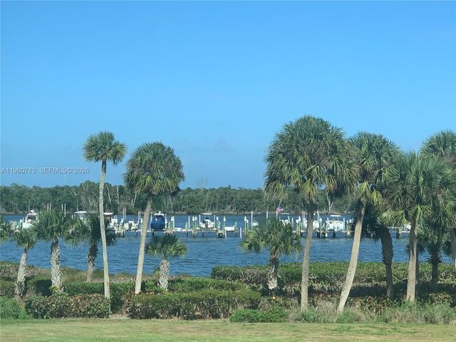 6102 SE Landing Way 14, Stuart, FL 34997
