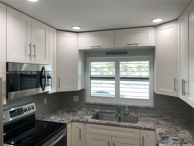 6102 SE Landing Way 14, Stuart, FL 34997