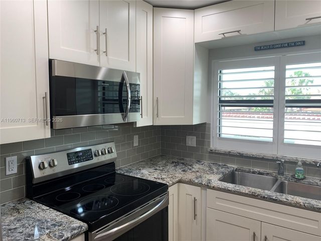 6102 SE Landing Way 14, Stuart, FL 34997