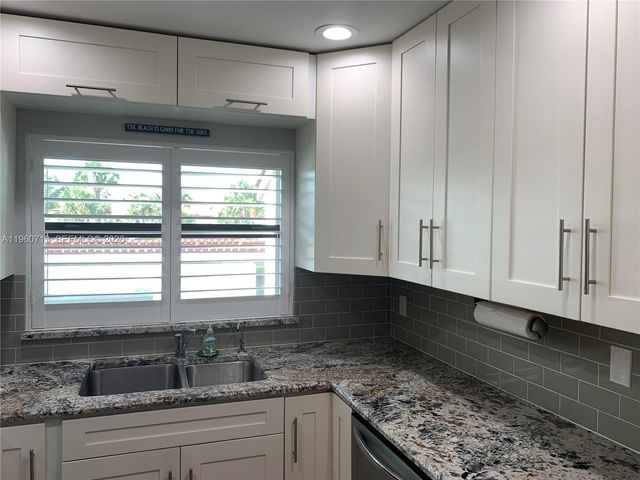 6102 SE Landing Way 14, Stuart, FL 34997