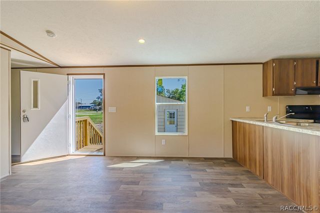 7098 W Homosassa Trail, Homosassa, FL 34448