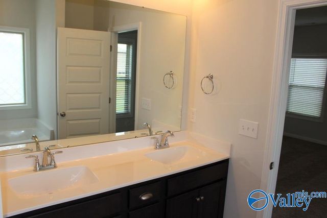 127 Saddle Street, New Market, AL 35761