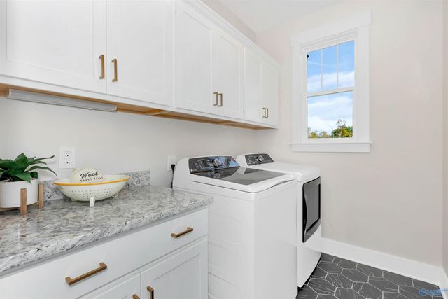 8324 Haymaker Way, Huntsville, AL 35802
