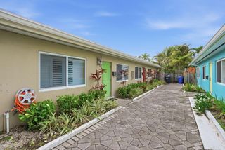 1402 NE 32nd Street A-b, Oakland Park, FL 33334