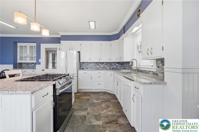 4682 Steuben Road, Lower Nazareth Twp, PA 18020