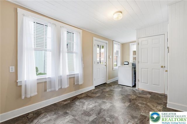 4682 Steuben Road, Lower Nazareth Twp, PA 18020
