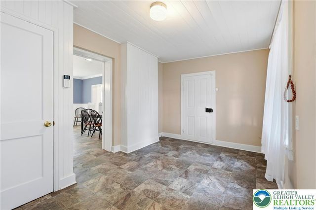 4682 Steuben Road, Lower Nazareth Twp, PA 18020