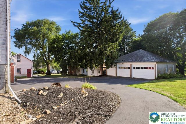 4682 Steuben Road, Lower Nazareth Twp, PA 18020