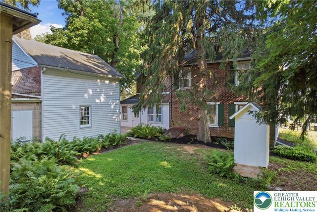 4682 Steuben Road, Lower Nazareth Twp, PA 18020