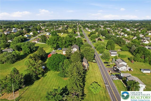 4682 Steuben Road, Lower Nazareth Twp, PA 18020