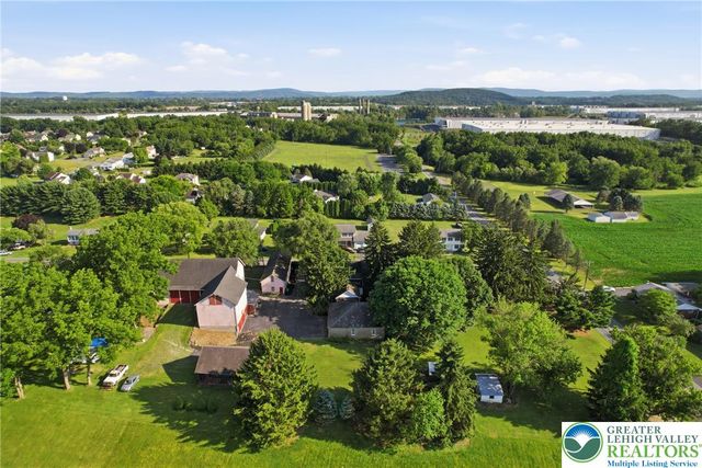 4682 Steuben Road, Lower Nazareth Twp, PA 18020