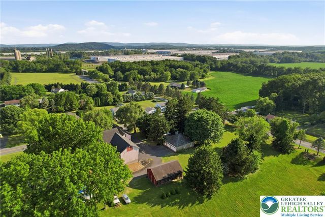 4682 Steuben Road, Lower Nazareth Twp, PA 18020