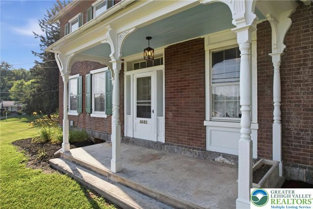 4682 Steuben Road, Lower Nazareth Twp, PA 18020