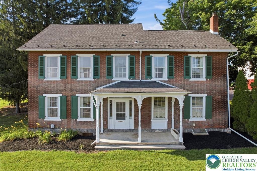 4682 Steuben Road, Lower Nazareth Twp, PA 18020