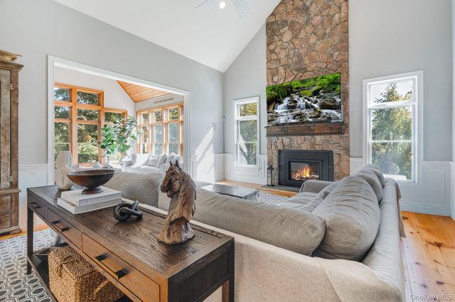 55 Townsend Farm Road, Lagrangeville, NY 12540