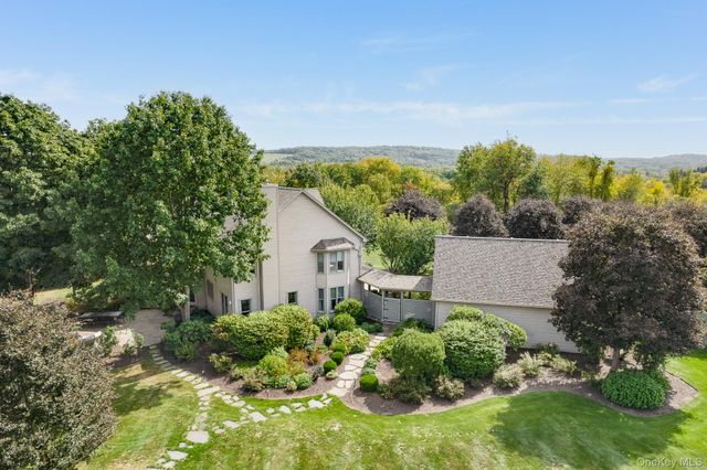 55 Townsend Farm Road, Lagrangeville, NY 12540