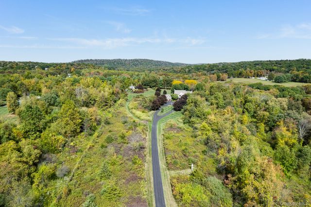 55 Townsend Farm Road, Lagrangeville, NY 12540