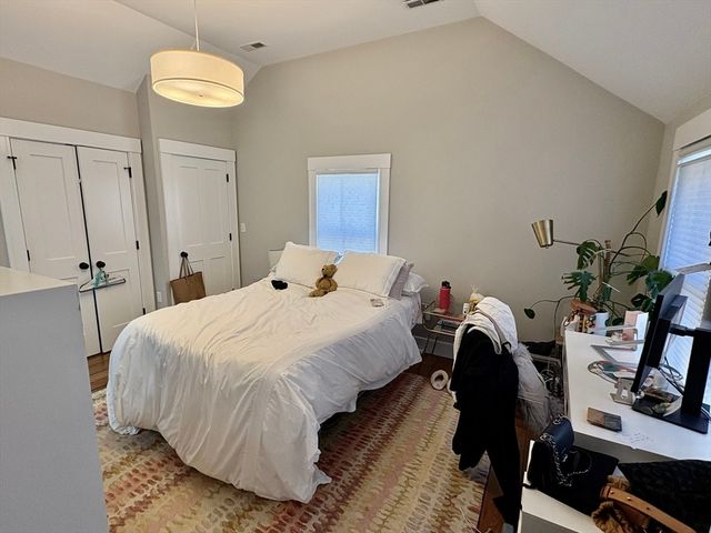 23 Grant 3, Cambridge, MA 02138