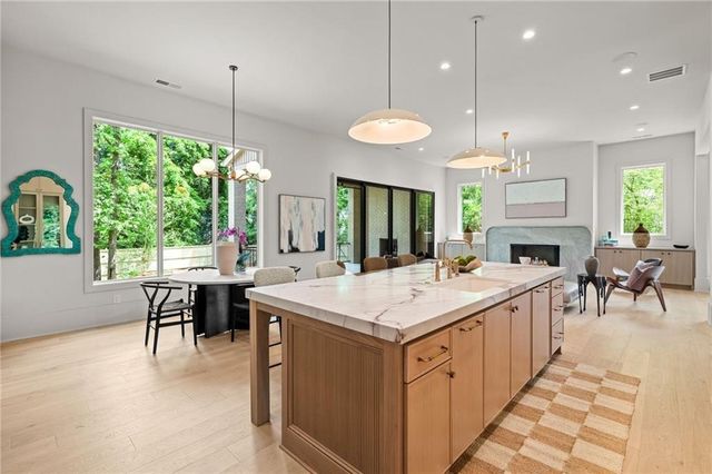 175 Pebble Trail, Alpharetta, GA 30009